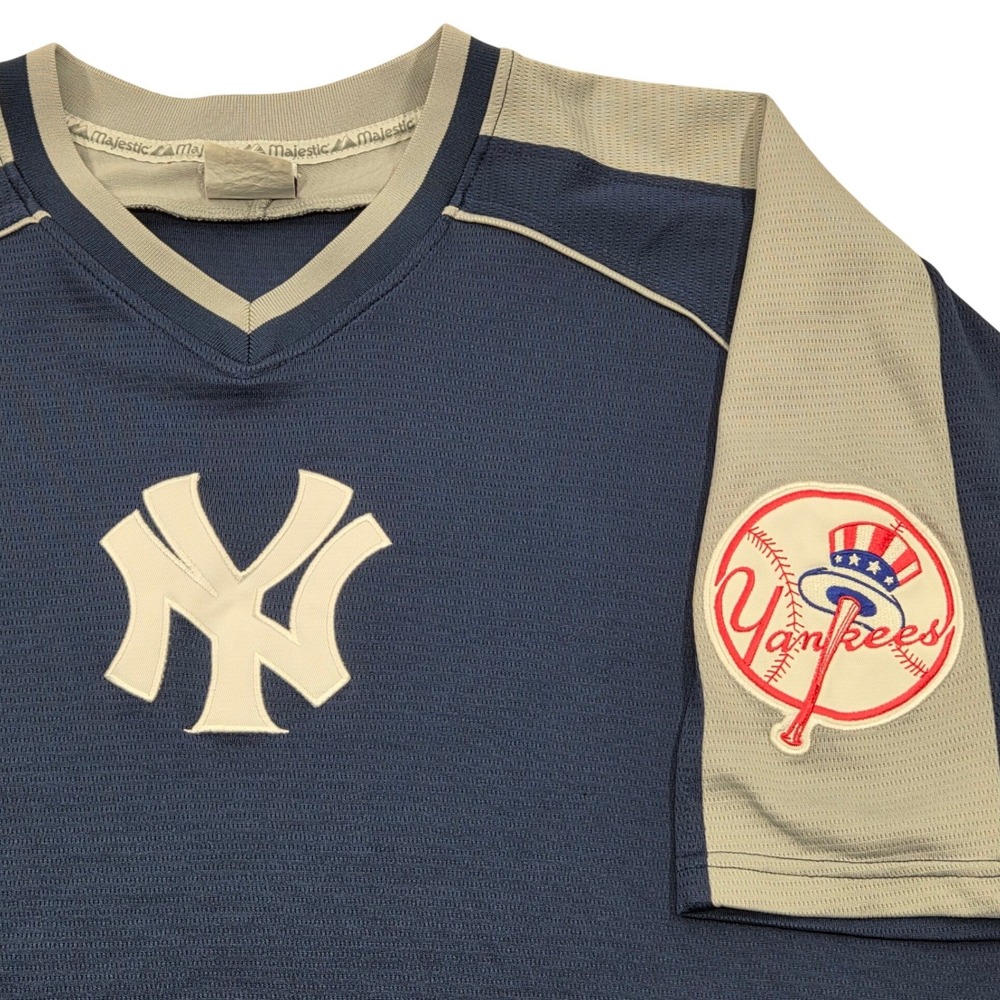Vintage Majestic New York Yankees MLB  V-Neck Jersey Shirt Navy Silver‎ Mens XL